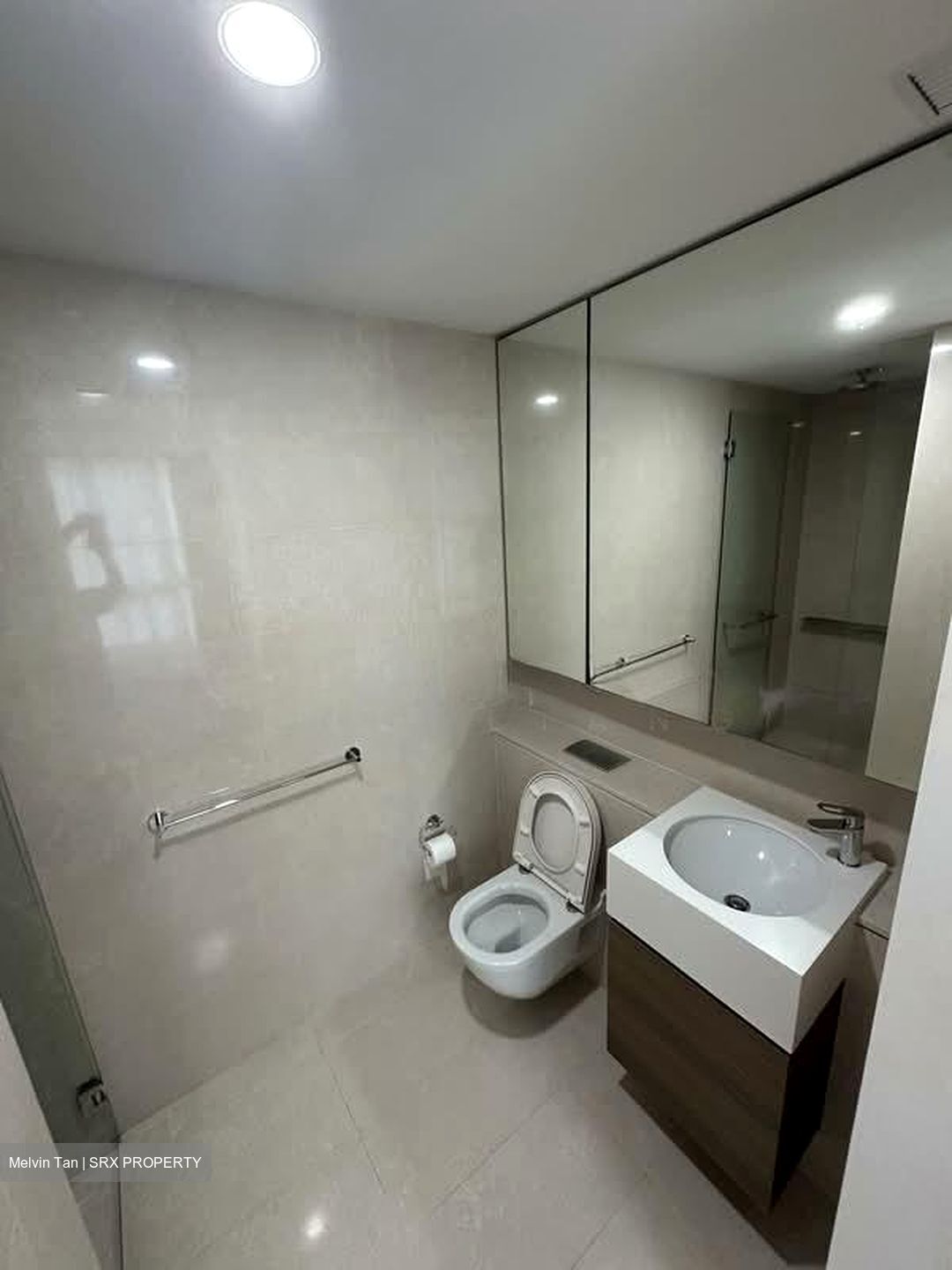 Echelon (D3), Condominium #584292791